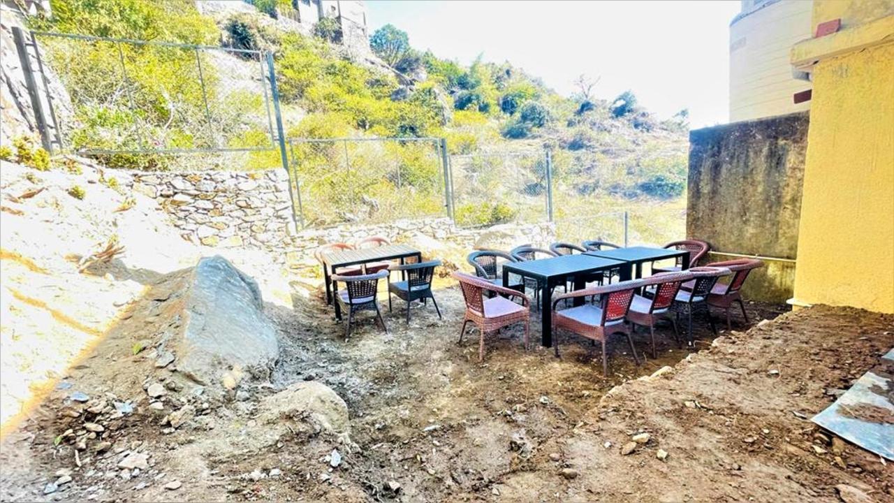 Shikhar Bunglow - A Stunning Valley View Bungalow In Mount Abu Bed & Breakfast Luaran gambar